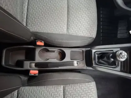 Photo 24 Renault Clio  SOCIETE BLUE DCI 100