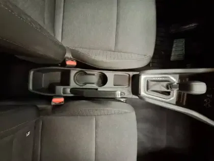 Photo 27 Renault Clio  E-Tech full hybrid 145