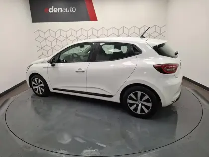 Photo 9 Renault Clio  E-Tech full hybrid 145