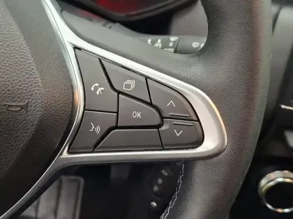 Photo 33 Renault Clio  E-Tech full hybrid 145