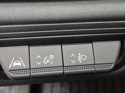 Photo 30 Renault Captur  TCe 100 GPL - 21