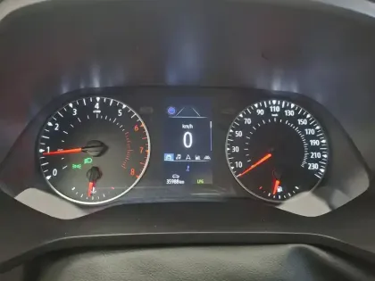 Photo 34 Renault Captur  TCe 100 GPL - 21