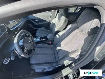 Photo 10 Peugeot 208  Hybrid 110 e-DCS6