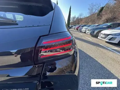 Photo 22 Peugeot 208  Hybrid 110 e-DCS6