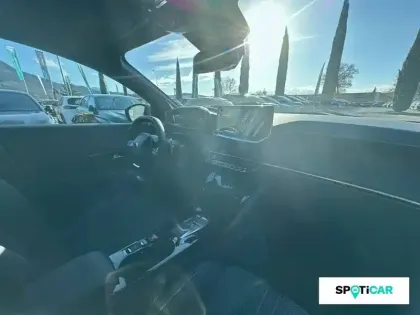 Photo 12 Peugeot 208  Hybrid 110 e-DCS6