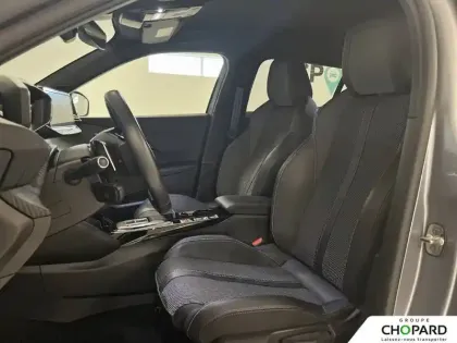 Photo 19 Peugeot 2008  PureTech 130 S&S EAT8