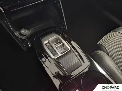 Photo 17 Peugeot 2008  PureTech 130 S&S EAT8