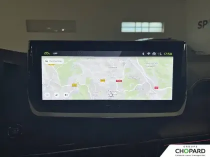 Photo 12 Peugeot 2008  PureTech 130 S&S EAT8