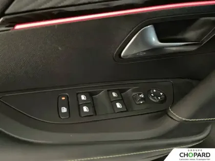 Photo 22 Peugeot 2008  PureTech 130 S&S EAT8