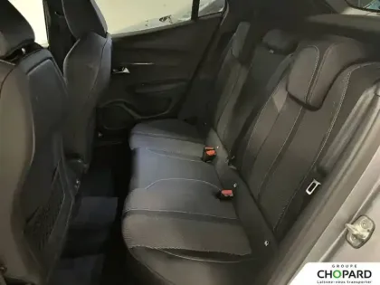 Photo 10 Peugeot 2008  PureTech 130 S&S EAT8