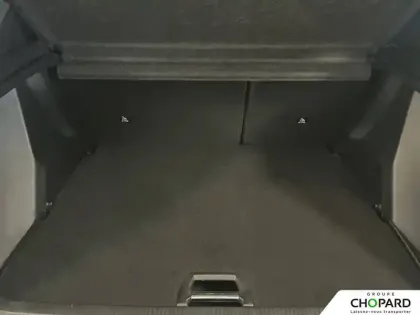 Photo 5 Peugeot 2008  PureTech 130 S&S EAT8