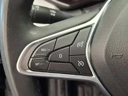 Photo 33 Renault Clio  Blue dCi 115