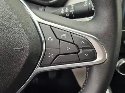 Photo 34 Renault Clio  Blue dCi 115