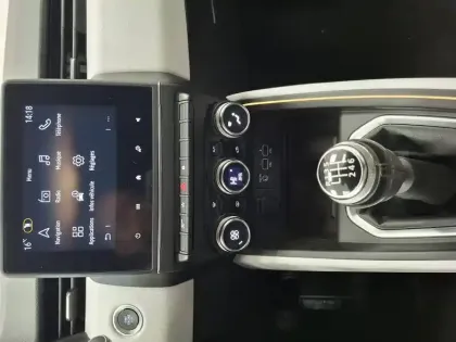 Photo 35 Renault Clio  Blue dCi 115