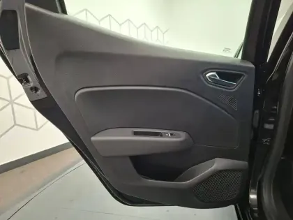 Photo 23 Renault Clio  Blue dCi 115