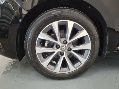 Photo 12 Renault Clio  Blue dCi 115