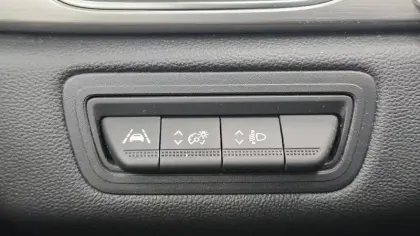 Photo 40 Renault Captur  TCe 90 - 21