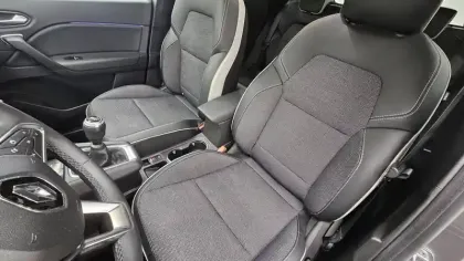 Photo 26 Renault Captur  TCe 90 - 21