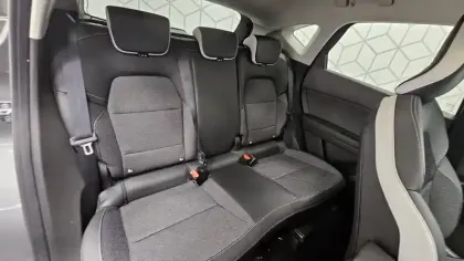 Photo 18 Renault Captur  TCe 90 - 21