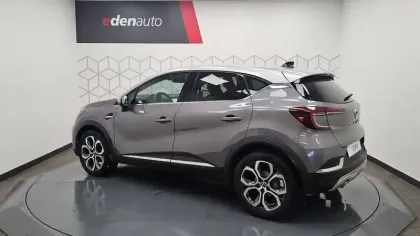 Photo 8 Renault Captur  TCe 90 - 21