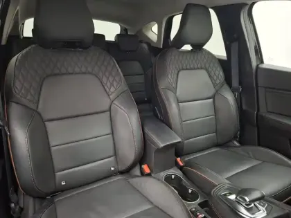 Photo 28 Renault Captur  mild hybrid 160 EDC