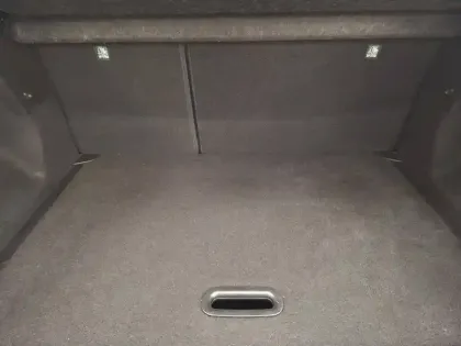 Photo 12 Renault Captur  mild hybrid 160 EDC