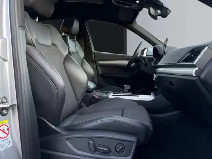 Photo 27 Audi Q5  Sportback 50 TFSIe 299 S tronic 7 Quattro