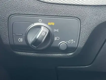 Photo 33 Audi Q2  35 TFSI 150 S tronic 7