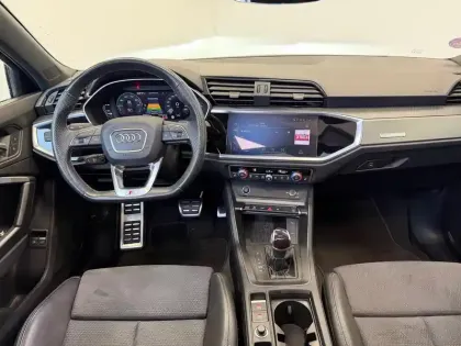 Photo 6 Audi Q3  Sportback 45 TFSIe 245 ch S tronic 6