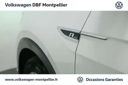 Photo 5 Volkswagen T-cross 1.0 TSI 110 Start/Stop BVM6 R-Line Tech