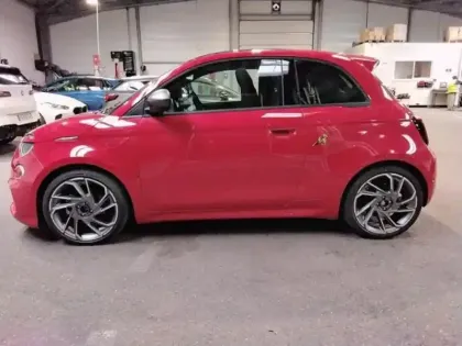 Photo 7 Abarth 500  e 155ch 42kWh Turismo 4cv