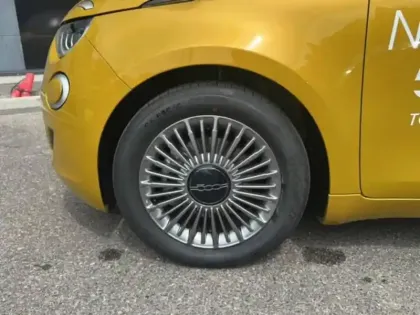 Photo 8 Fiat 500  1.0 FireFly 65ch hybrid Torino