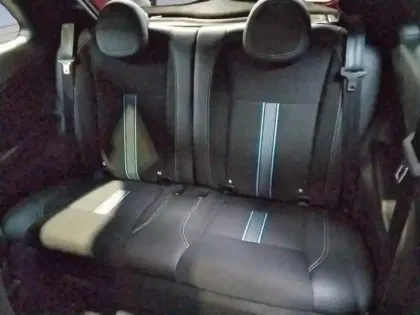 Photo 11 Abarth 500  e 155ch 42kWh Pack 4cv