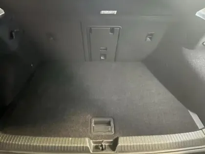 Photo 11 Volkswagen Golf  2.0 TDI SCR 150ch Style 1st DSG7