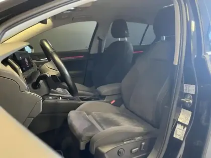 Photo 12 Volkswagen Golf  2.0 TDI SCR 150ch Style 1st DSG7