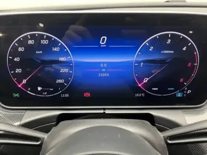 Photo 18 Mercedes Classe C Berline 220 d AMG Line