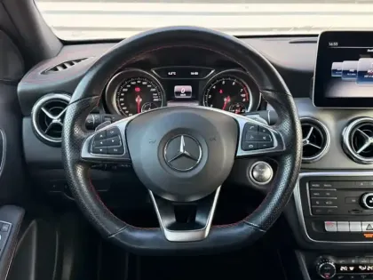 Photo 16 Mercedes GLA 200 Fascination