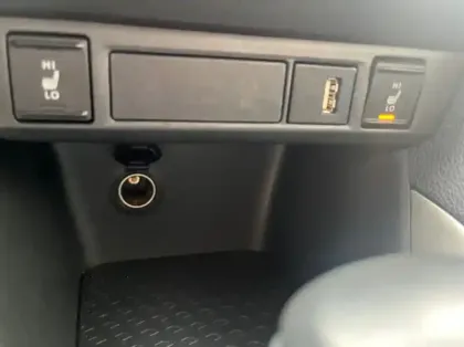 Photo 17 Mazda 2 Hybrid 1.5 116ch Agile