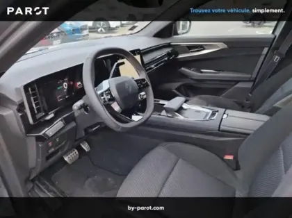 Photo 21 Renault Austral 1.2 E-Tech full hybrid 200ch Techno esprit Alpine - 24