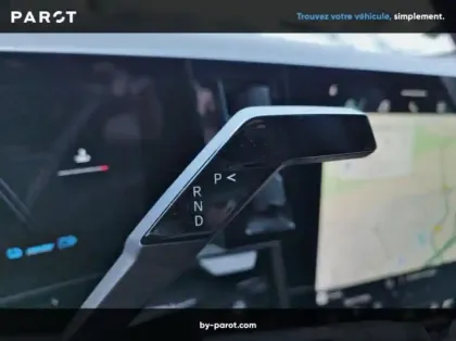 Photo 8 Renault Austral 1.2 E-Tech full hybrid 200ch Techno esprit Alpine - 24