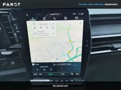 Photo 6 Renault Austral 1.2 E-Tech full hybrid 200ch Techno esprit Alpine - 24