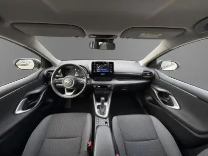 Photo 10 Toyota Yaris Gén. IV Ph1 Dynamic 5