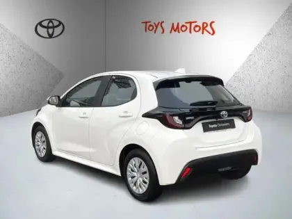 Photo 6 Toyota Yaris Gén. IV Ph1 Dynamic 5