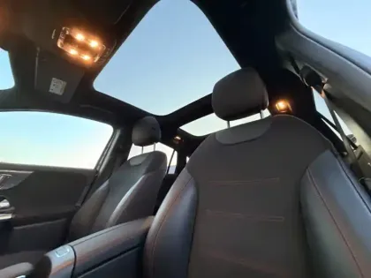 Photo 11 Mercedes GLA 200 AMG Line