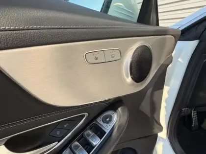 Photo 15 Mercedes Classe C 200 AMG Line