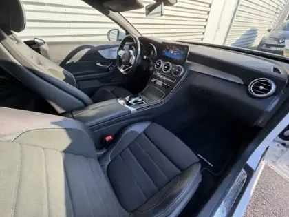 Photo 17 Mercedes Classe C 200 AMG Line