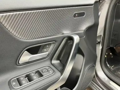 Photo 13 Mercedes Classe A 180 d Progressive Line