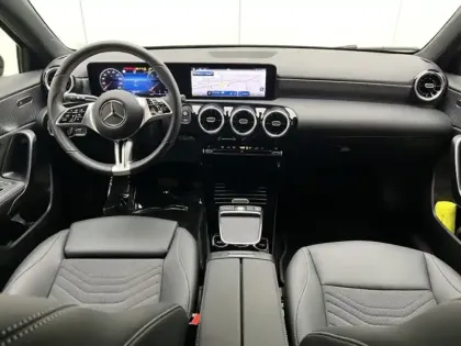 Photo 10 Mercedes Classe A 180 d Progressive Line