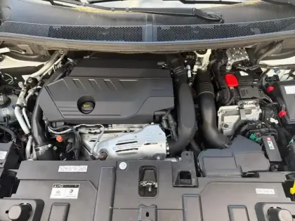 Photo 6 Citroën C5 aircross  Hybride Rechargeable 225 S&S e-EAT8 Feel