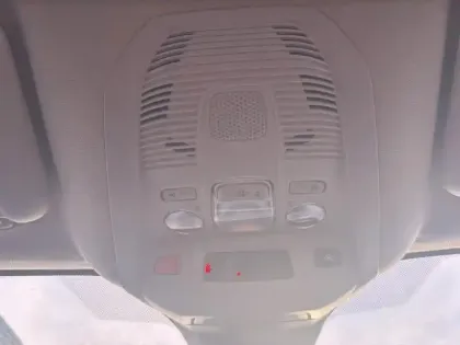 Photo 24 Citroën C5 aircross  Hybride Rechargeable 225 S&S e-EAT8 Feel